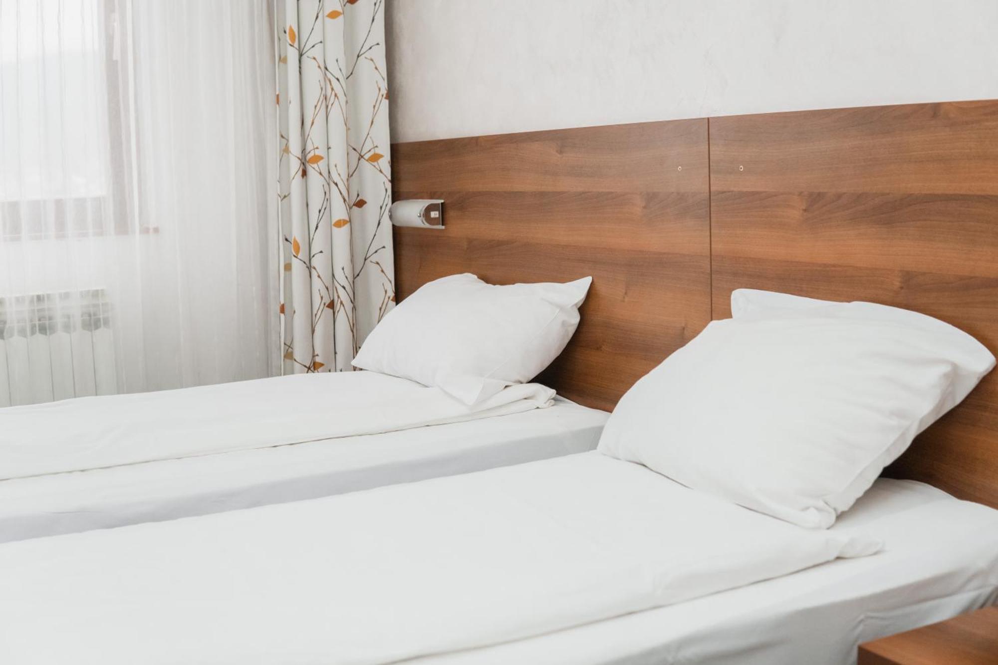 Hotel Damis ปาเล ภายนอก รูปภาพ